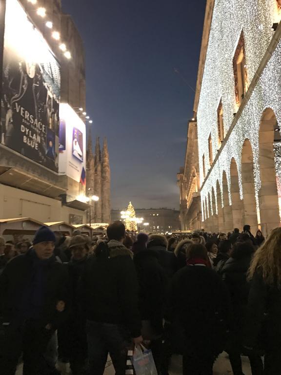Kibilu - Via Falcone - City Centre - Duomo ミラノ エクステリア 写真