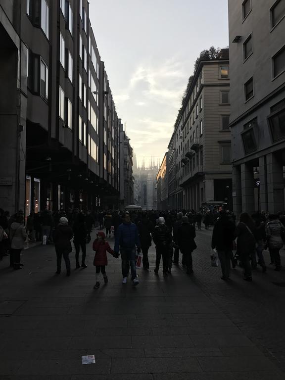 Kibilu - Via Falcone - City Centre - Duomo ミラノ エクステリア 写真
