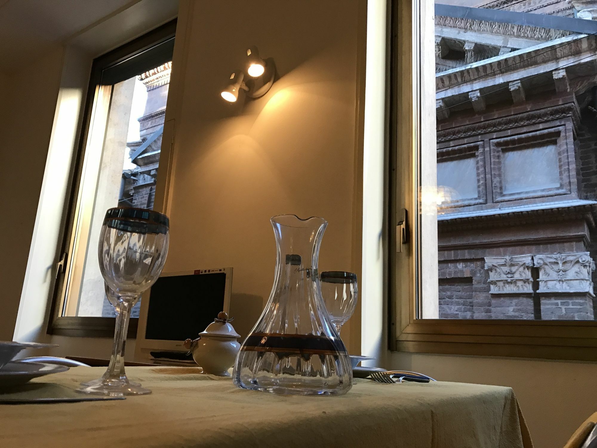 Kibilu - Via Falcone - City Centre - Duomo ミラノ エクステリア 写真